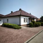 kompleksbud biała elewacja